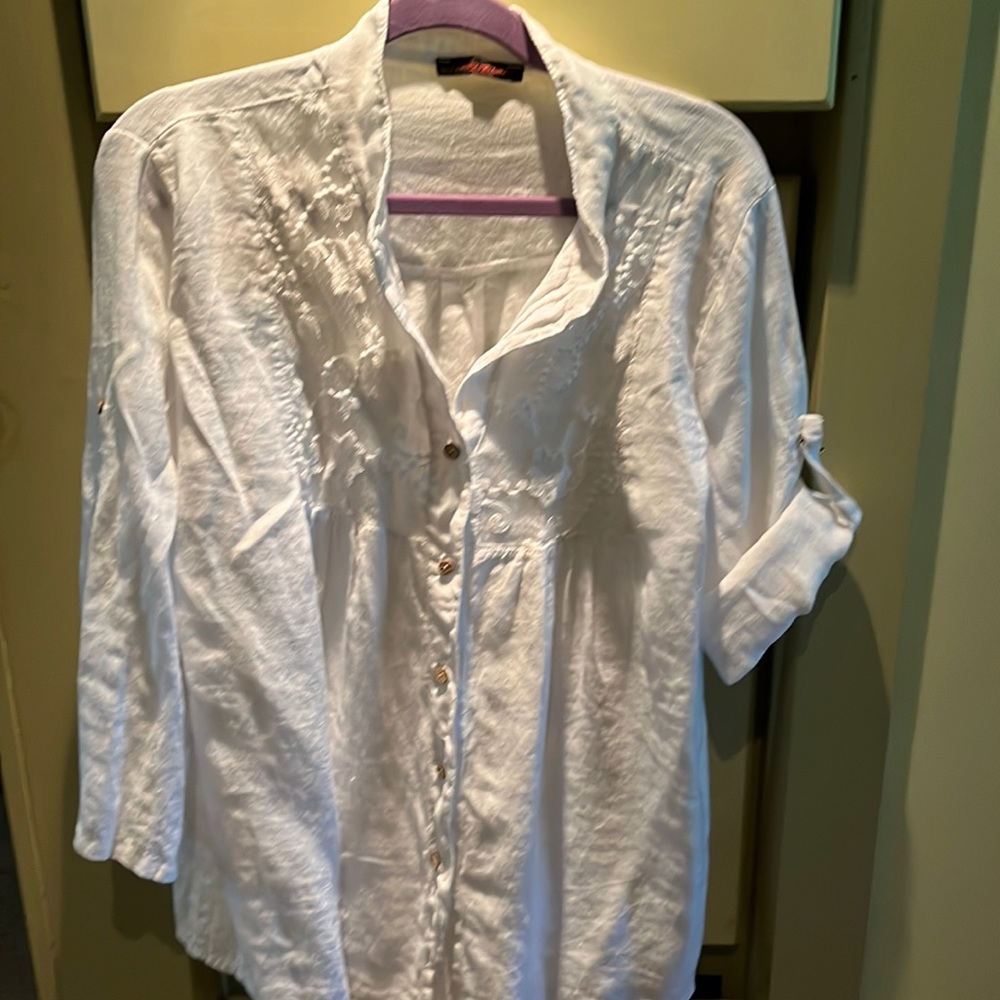 White Linen long sleeve shirt